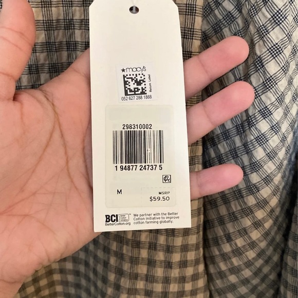 Levi’s Top - Picture 2 of 5